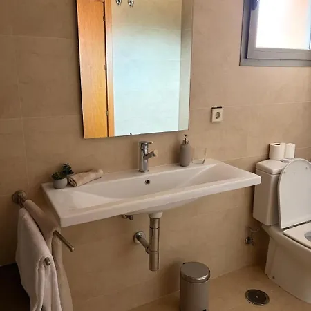 Marbella Seaview Penthouse , Terrace, Pools & Walk To The Estepona