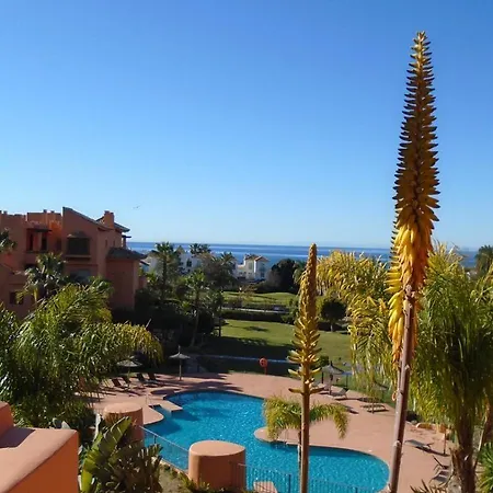 Marbella Seaview Penthouse , Terrace, Pools & Walk To The Apartmán *